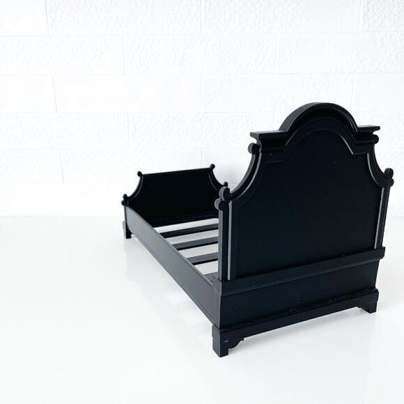 Black Tufted Miniature Chesterfield Bed Queen Size 1:6 Scale Barbie Dollhouse - Picture 3 of 6